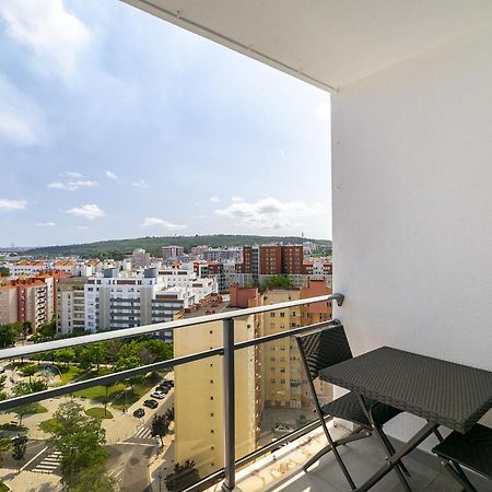 ליסבון Whome Family Condo - Urban Retreat With Parking, Ac, Elevator In Great Location מראה חיצוני תמונה
